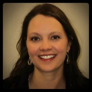 Meet your Posher, Carrie